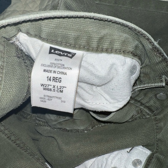 Levi’s - Picture 3 of 5